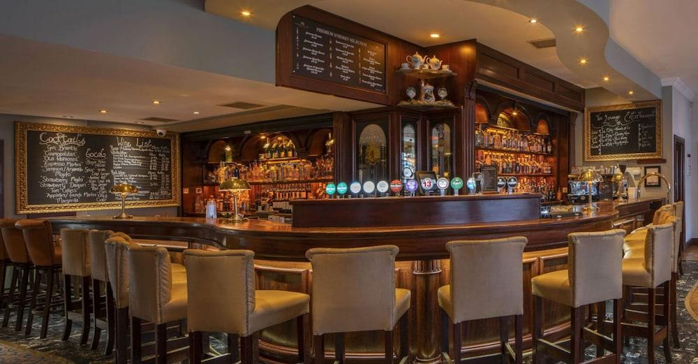 Headfort Arms Hotel เคลส์ ภายนอก รูปภาพ