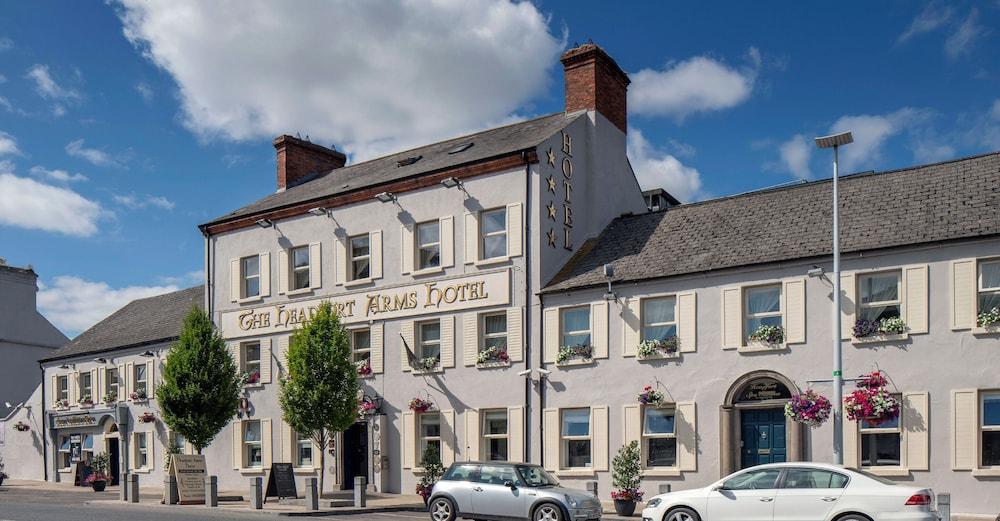 Headfort Arms Hotel เคลส์ ภายนอก รูปภาพ